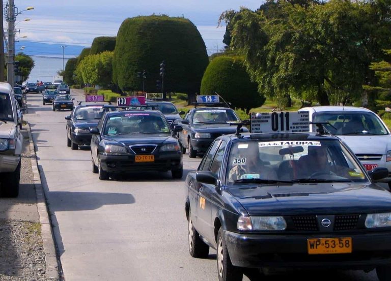 Taxi-colectivos-in-Punta-Arenas