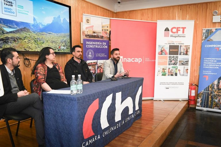1 Lanzamiento Construye Patagonia 2023 crédito Mónica Arau (13)