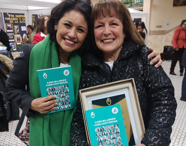 LANZAMIENTO LIBRO CIEN MUEJRES 5