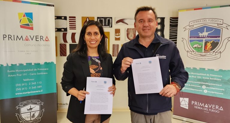 FIRMA CONVENIO PRIMAVERA - PUNTA ARENAS 1