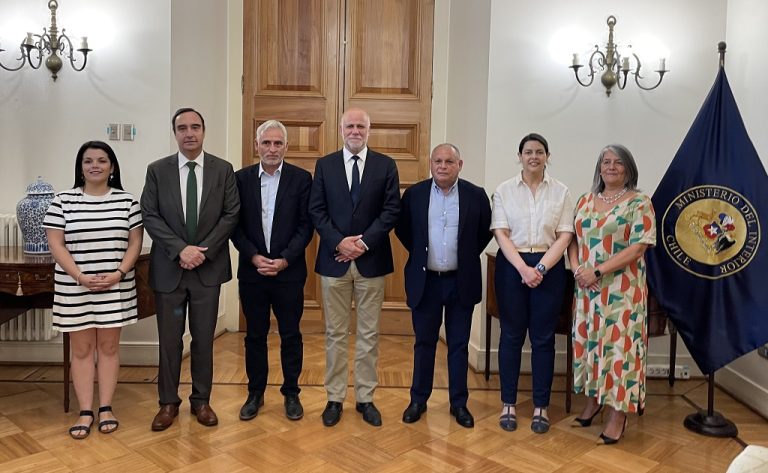 MINISTRO DEL INTERIOR