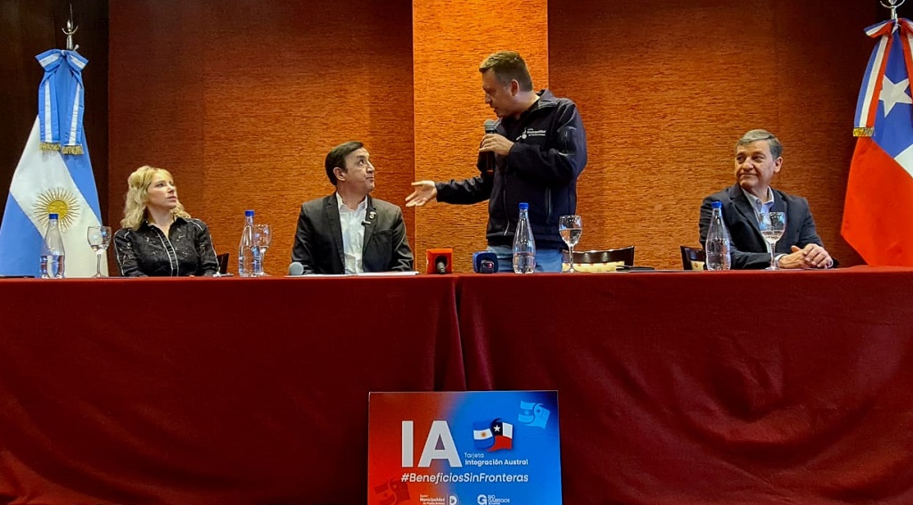 LANZAMIENTO TARJETA IA (GENTILEZA DE TIEMPO SUR) (3)