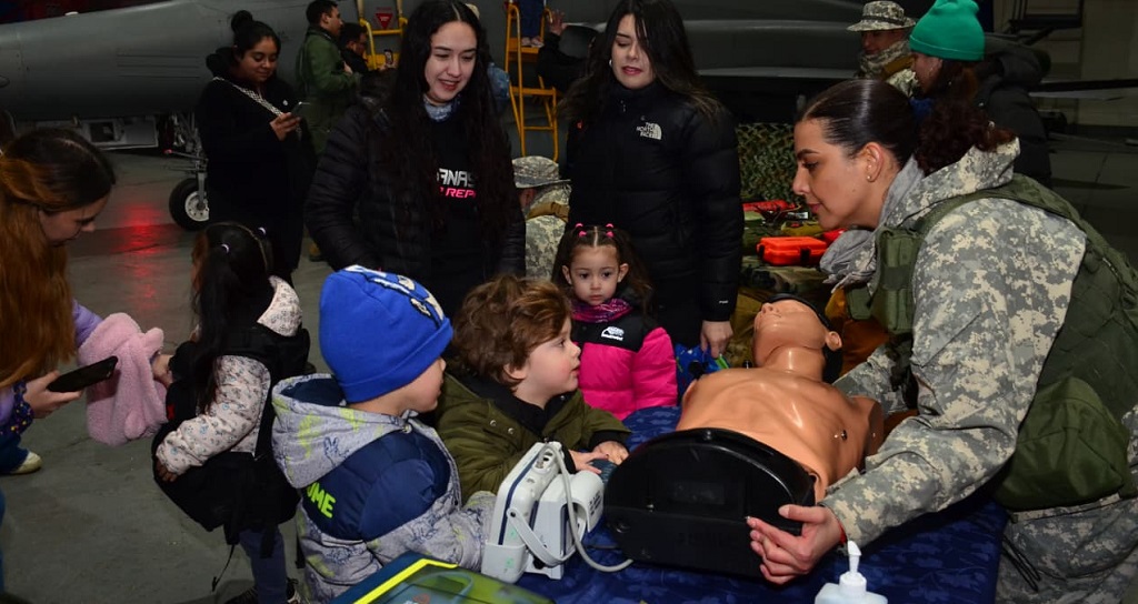 VISITA A BACH JARDIN INFANTIL VILLA LAS NIEVES 2