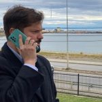 Boric llega a Magallanes en la que será su última visita como presidente